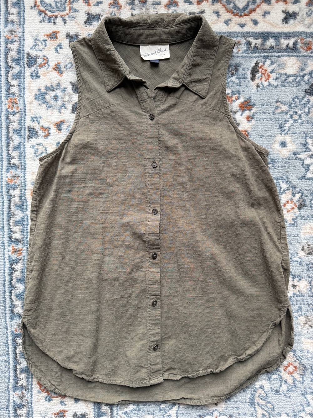 Universal Thread Sleeveless Button-Front Utility Top - Olive Green